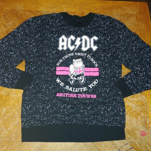 AC/DC British Tour 1982 For Those About to Rock Black Crewneck Sweatshirt Size L - Picture 1 of 6